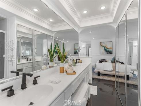 21961 Cayuga Lane , Lake Forest, CA