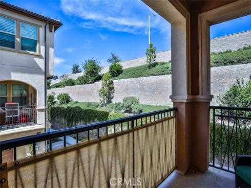 608 White Oaks , Lake Forest, CA