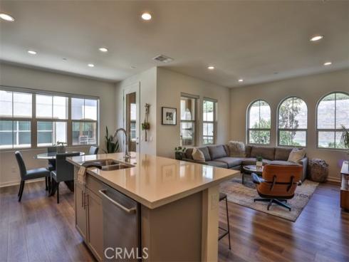 608 White Oaks , Lake Forest, CA