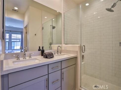 608 White Oaks , Lake Forest, CA
