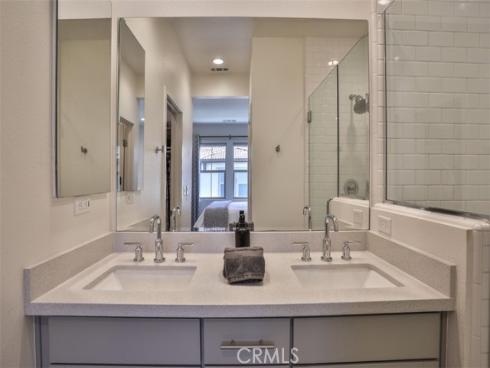 608 White Oaks , Lake Forest, CA