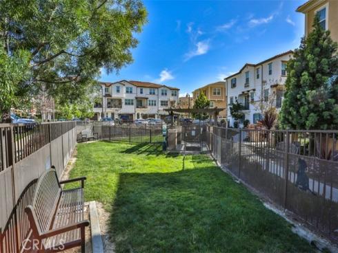 608 White Oaks , Lake Forest, CA