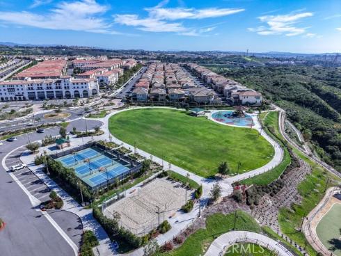 608 White Oaks , Lake Forest, CA