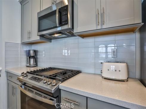608 White Oaks , Lake Forest, CA