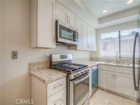 25261 Tanoak , Lake Forest, CA