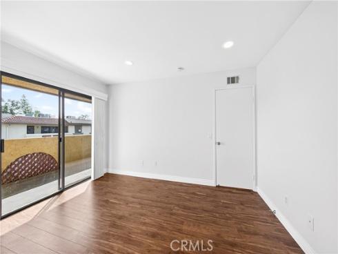 25261 Tanoak , Lake Forest, CA