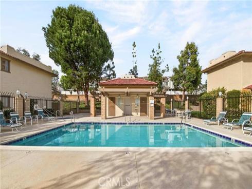 25261  Tanoak  , Lake Forest, CA