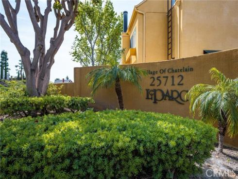 25712 Le Parc 56 , Lake Forest, CA