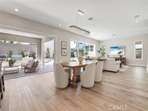 261 Huckleberry , Lake Forest, CA
