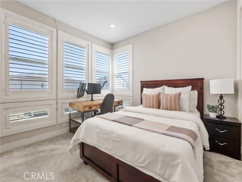 261 Huckleberry , Lake Forest, CA