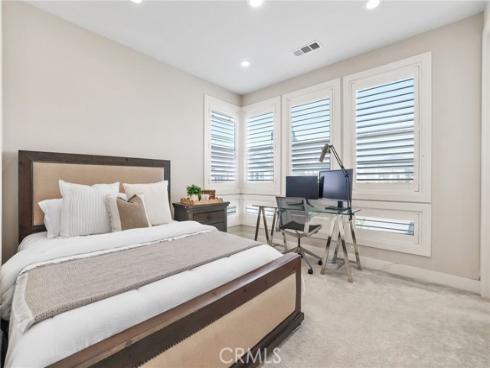 261 Huckleberry , Lake Forest, CA