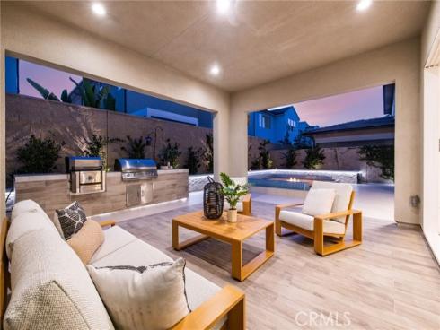 261 Huckleberry , Lake Forest, CA