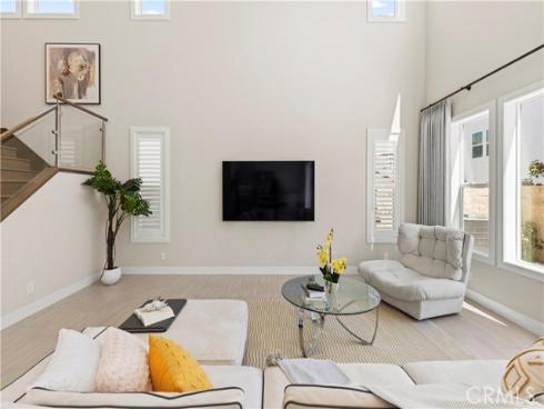 200 Longden , Lake Forest, CA