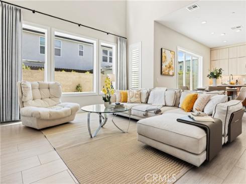 200 Longden , Lake Forest, CA