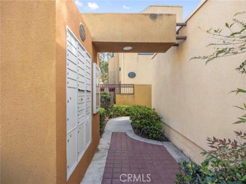 25712 Le Parc 20 , Lake Forest, CA