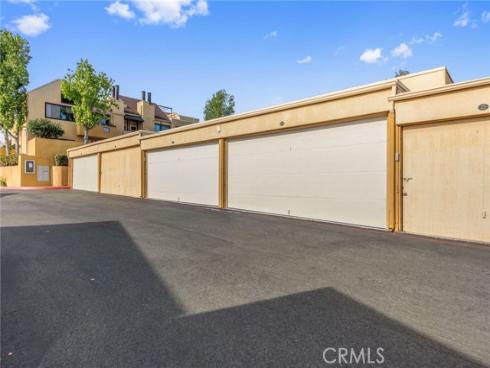 25712 Le Parc 20 , Lake Forest, CA