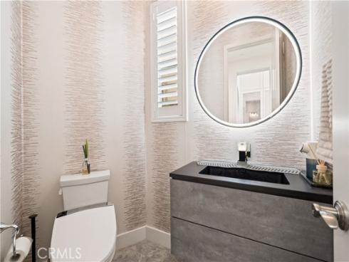 2592 Highland Oak Court, Lake Forest, CA