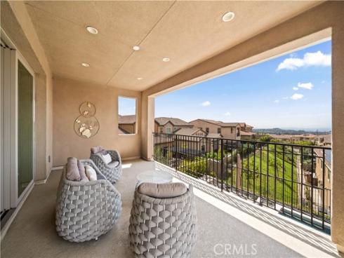 2592 Highland Oak Court, Lake Forest, CA