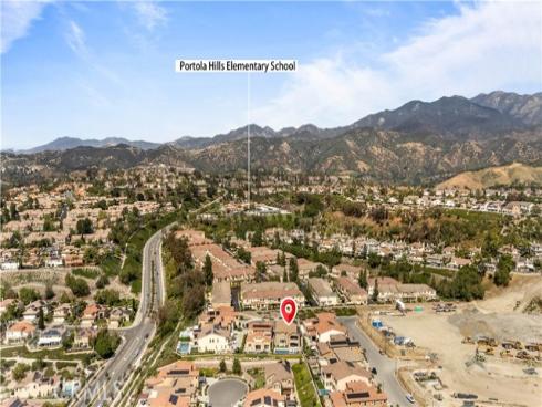 2592 Highland Oak Court, Lake Forest, CA