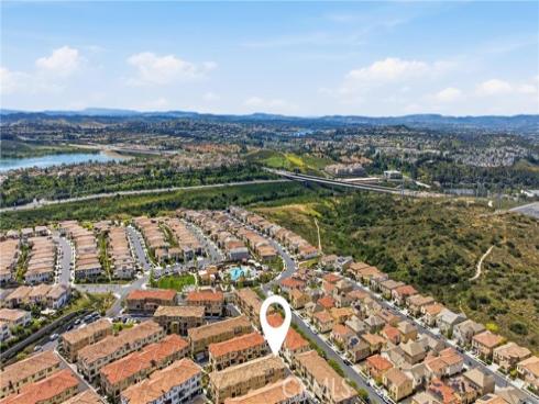 600 Shadowbrook , Lake Forest, CA