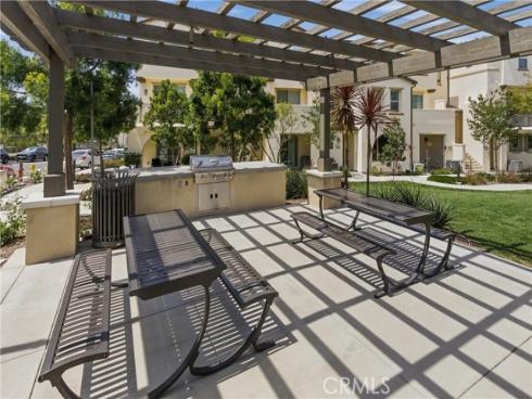 600 Shadowbrook , Lake Forest, CA