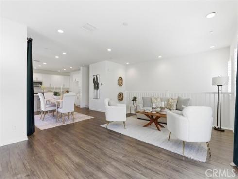 600 Shadowbrook , Lake Forest, CA