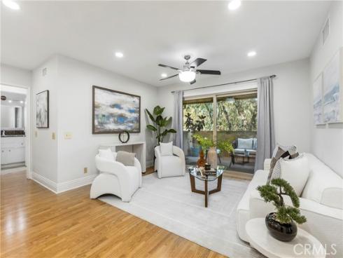 25183 Oak Canyon , Lake Forest, CA