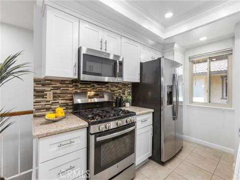 25183 Oak Canyon , Lake Forest, CA