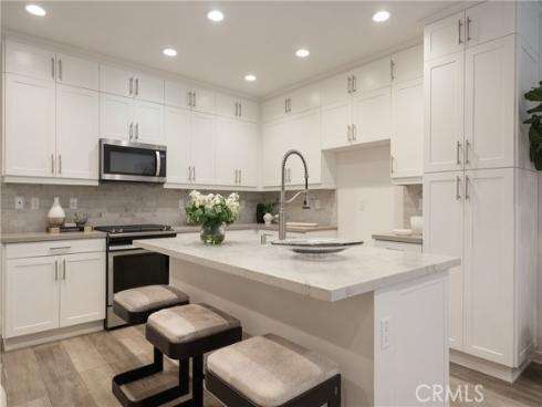 118 High Meadow , Lake Forest, CA