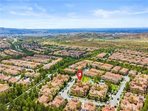 65  Finch  , Lake Forest, CA