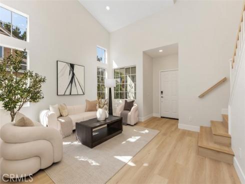 5 Chatri Circle, Lake Forest, CA