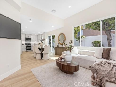 5 Chatri Circle, Lake Forest, CA
