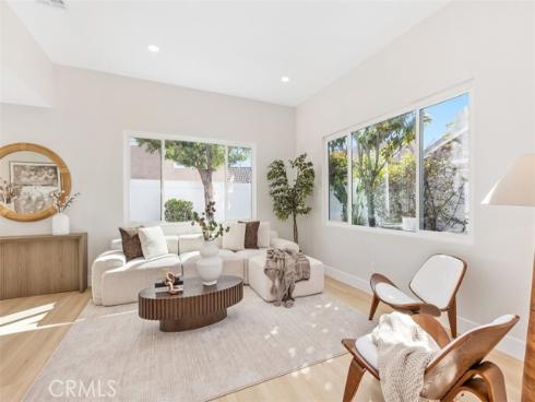 5 Chatri Circle, Lake Forest, CA