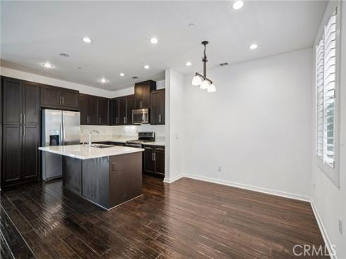 122 Wild Rose , Lake Forest, CA