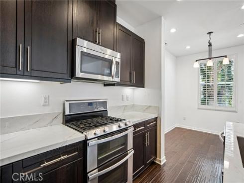 122 Wild Rose , Lake Forest, CA