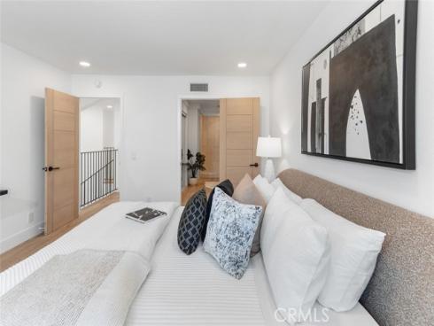 22526 Lake Forest Lane, Lake Forest, CA