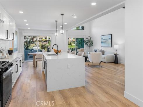 22526 Lake Forest Lane, Lake Forest, CA