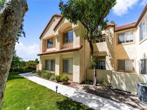 21256 Camelia , Lake Forest, CA