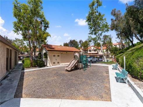 21256 Camelia , Lake Forest, CA