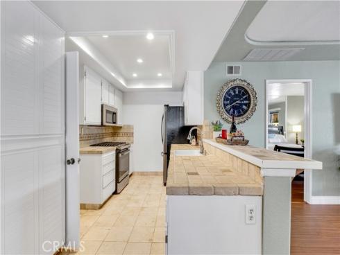 25231 Tanoak , Lake Forest, CA