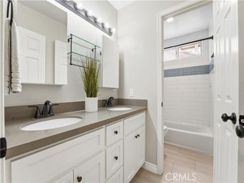 24 Calabria , Lake Forest, CA