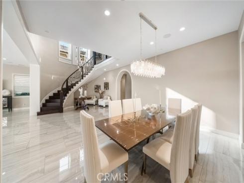 1132 Summit Oak , Lake Forest, CA