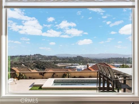 1132 Summit Oak , Lake Forest, CA