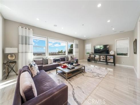 1132 Summit Oak , Lake Forest, CA