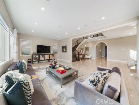 1132 Summit Oak , Lake Forest, CA
