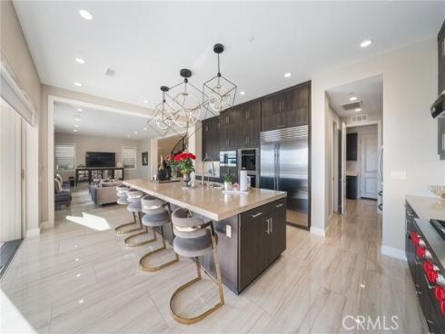 1132 Summit Oak , Lake Forest, CA