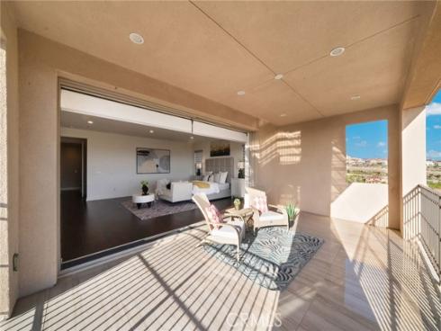 1132 Summit Oak , Lake Forest, CA