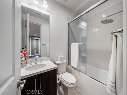 1132 Summit Oak , Lake Forest, CA