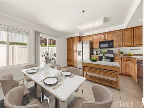 25885 Trabuco 101 , Lake Forest, CA