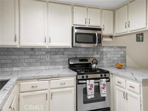 22006 Summit Hill Drive , Lake Forest, CA